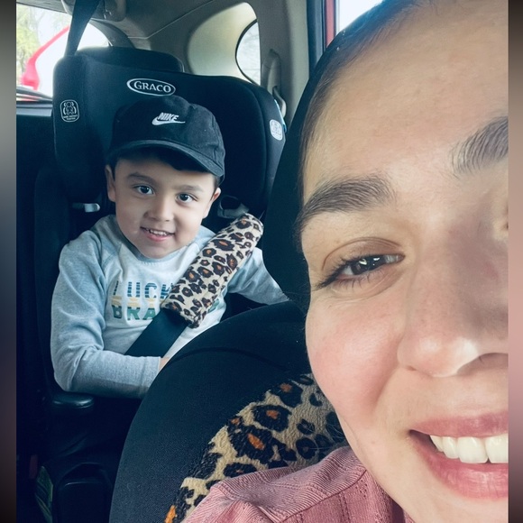 Meet your Posher, Melissa - Picture 5 of 10